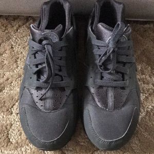 Nike Air Huarache sneakers